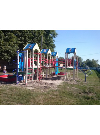 МАЙДАНЧИК ЧОТИРИ МУШКЕТЕРИ-1 МАЙДАНЧИК ЧОТИРИ МУШКЕТЕРИ-1